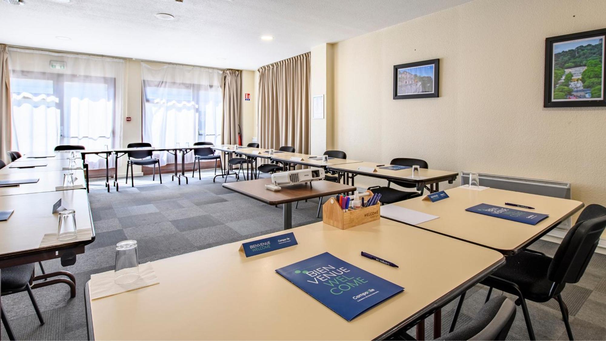 Campanile Prime - Nimes Centre Hotel Kültér fotó
